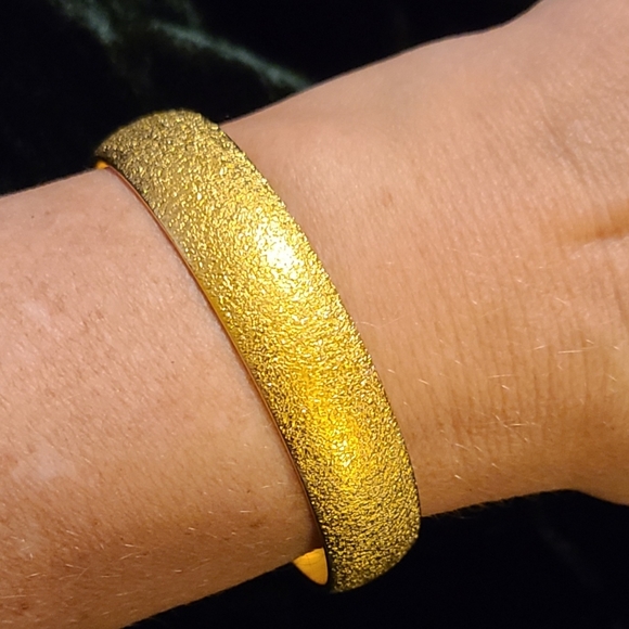 Vintage Monet Heavy Textured Bangle Bracelet Sparkly Gold-Tone